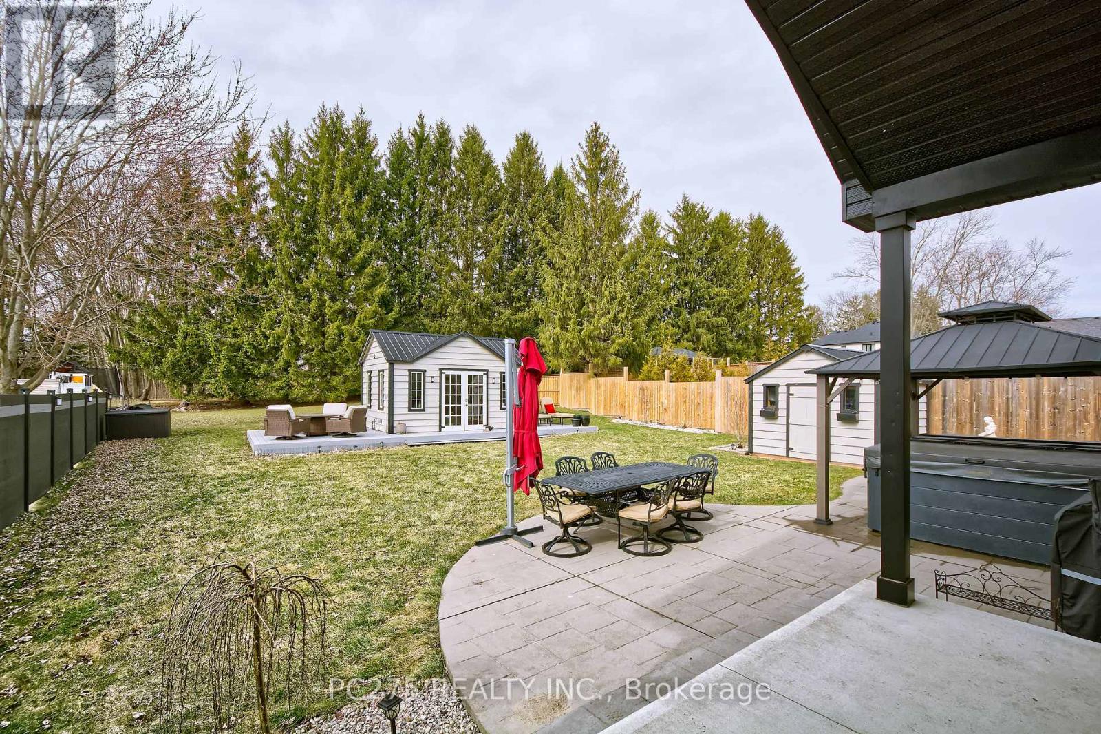 22 TALBOT GROVE LANE — photo 38