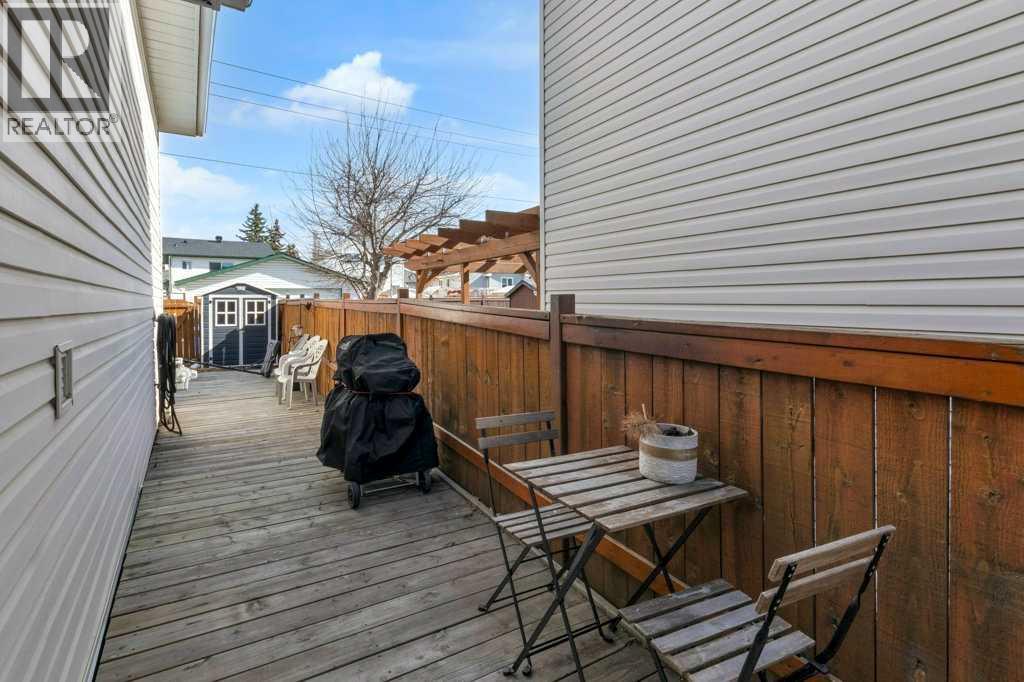 Single Family House 4 Level for Sale in  Mt Mckenzie Drive SE McKenzie Lake Calgary 