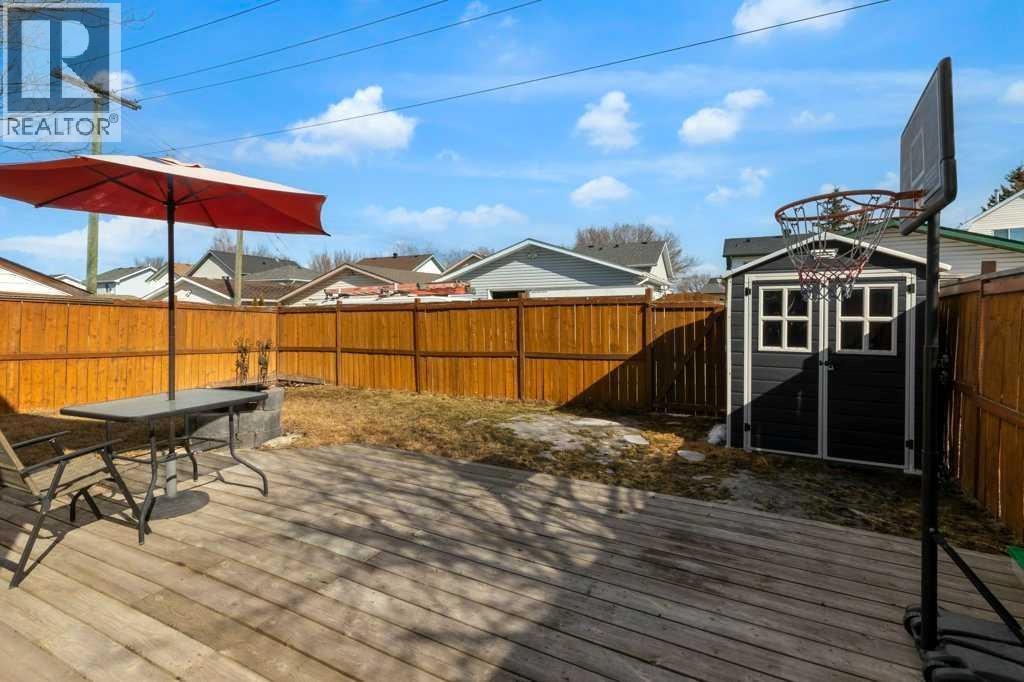 Single Family House 4 Level for Sale in  Mt Mckenzie Drive SE McKenzie Lake Calgary 