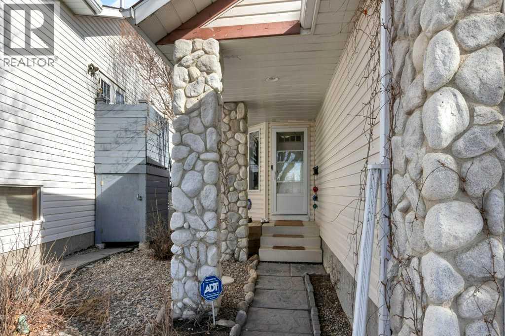 Single Family House 4 Level for Sale in  Mt Mckenzie Drive SE McKenzie Lake Calgary 