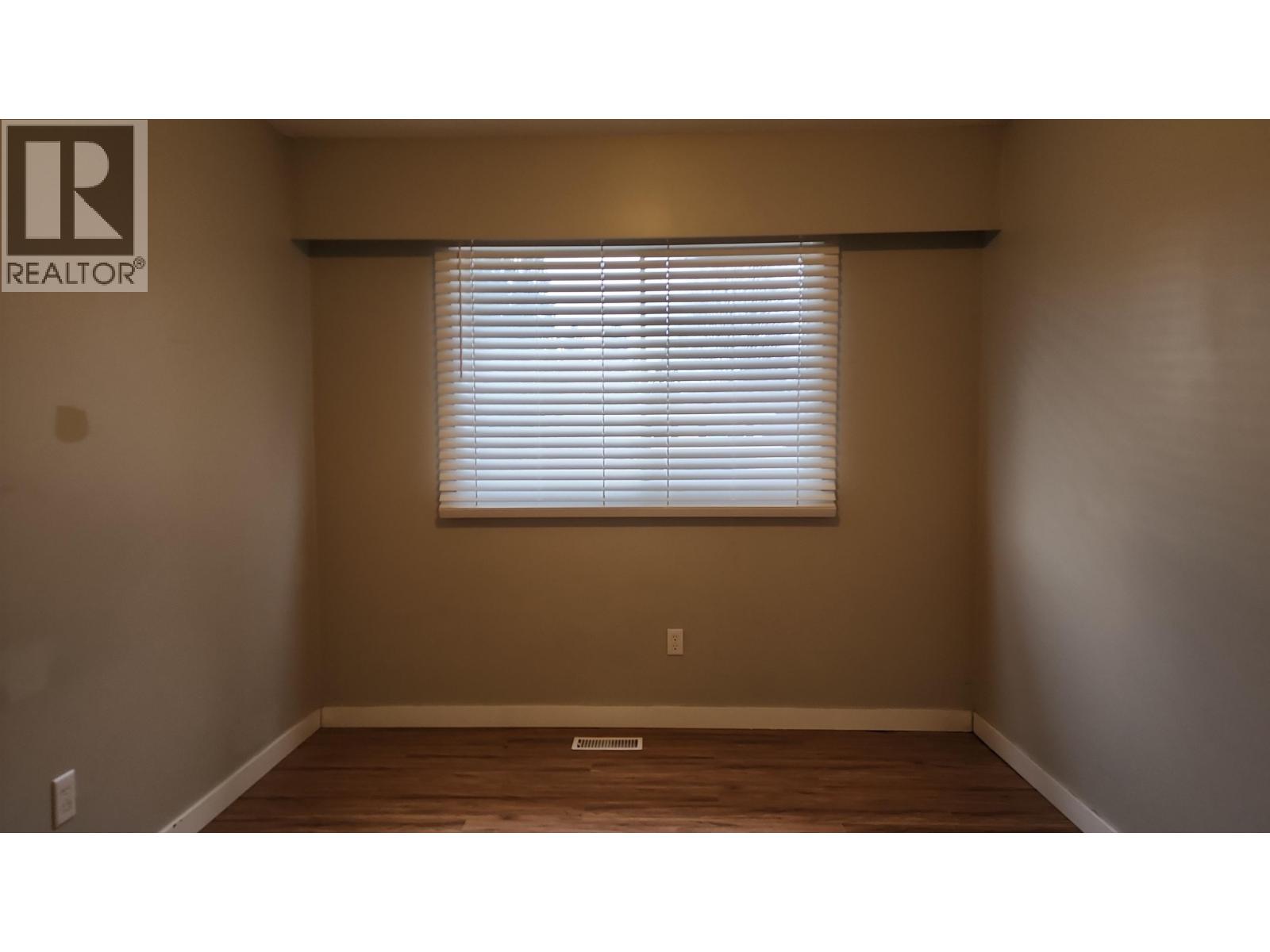 2764 UPLAND STREET - 23