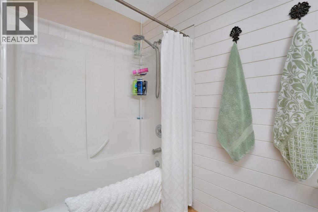 7 Revie Close, Red Deer