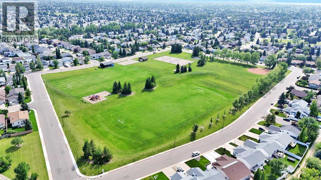 7 Revie Close, Red Deer