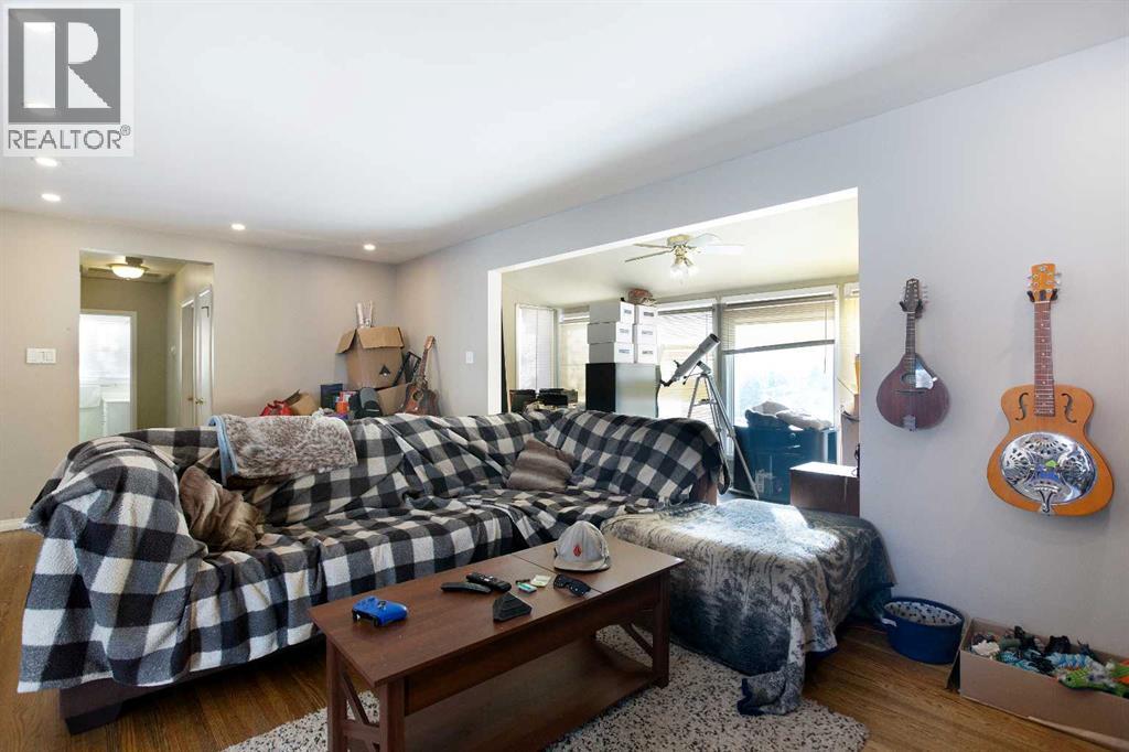 Single Family House Bungalow for Sale in  Baroc Road NW Dalhousie Calgary 