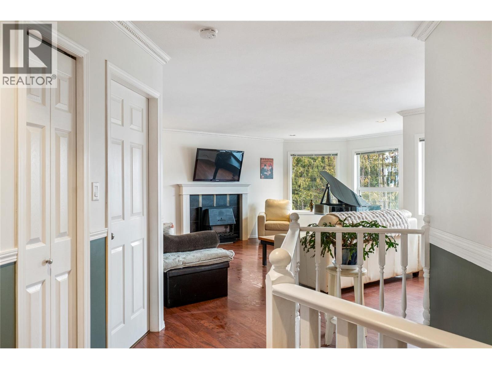 2373 FOREST DRIVE - 12