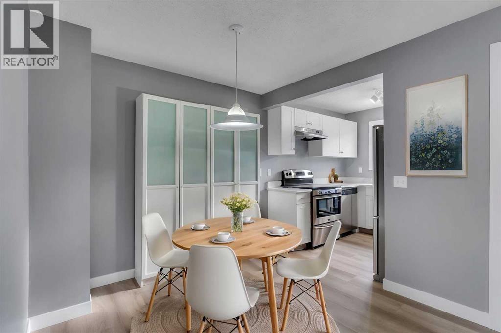 Single Family House for Sale in   Coach Hill Road SW Coach Hill Calgary 