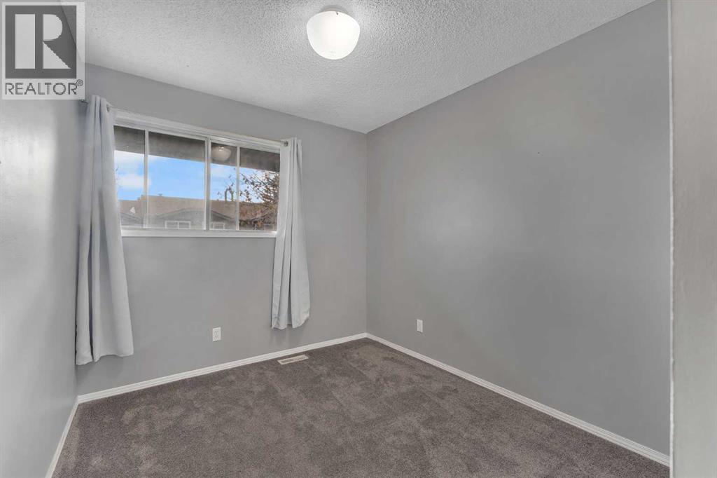 Single Family House for Sale in   Coach Hill Road SW Coach Hill Calgary 