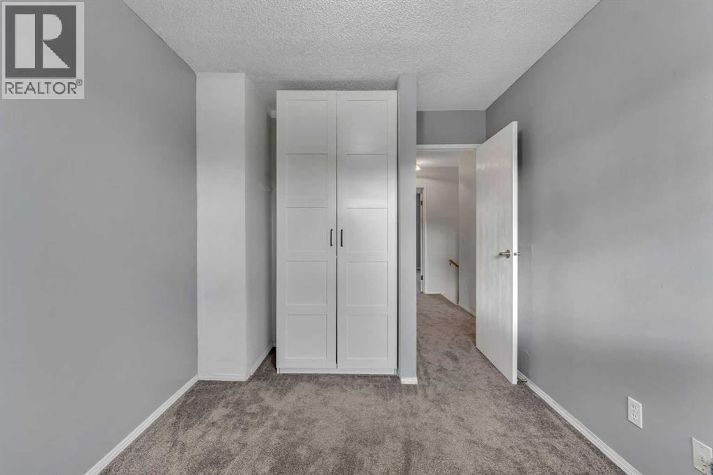 Single Family House for Sale in   Coach Hill Road SW Coach Hill Calgary 