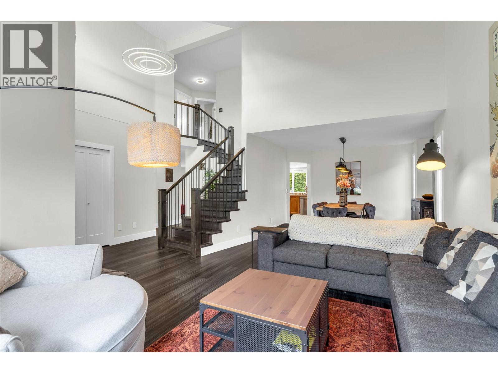 2390 Shannon Ridge Drive, West Kelowna