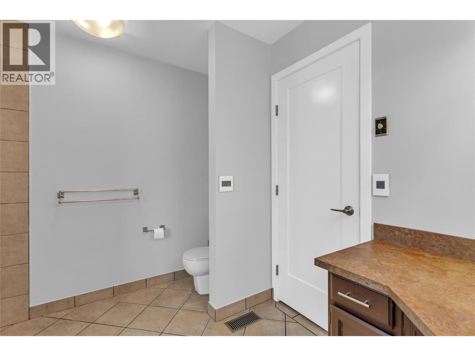 2390 Shannon Ridge Drive, West Kelowna