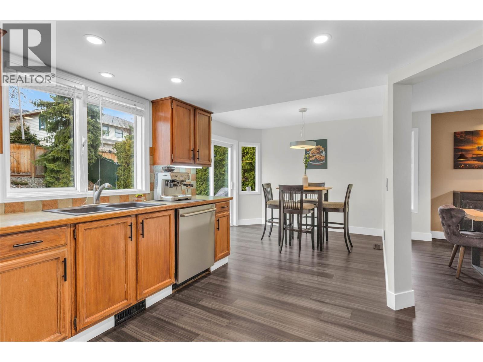 2390 Shannon Ridge Drive, West Kelowna