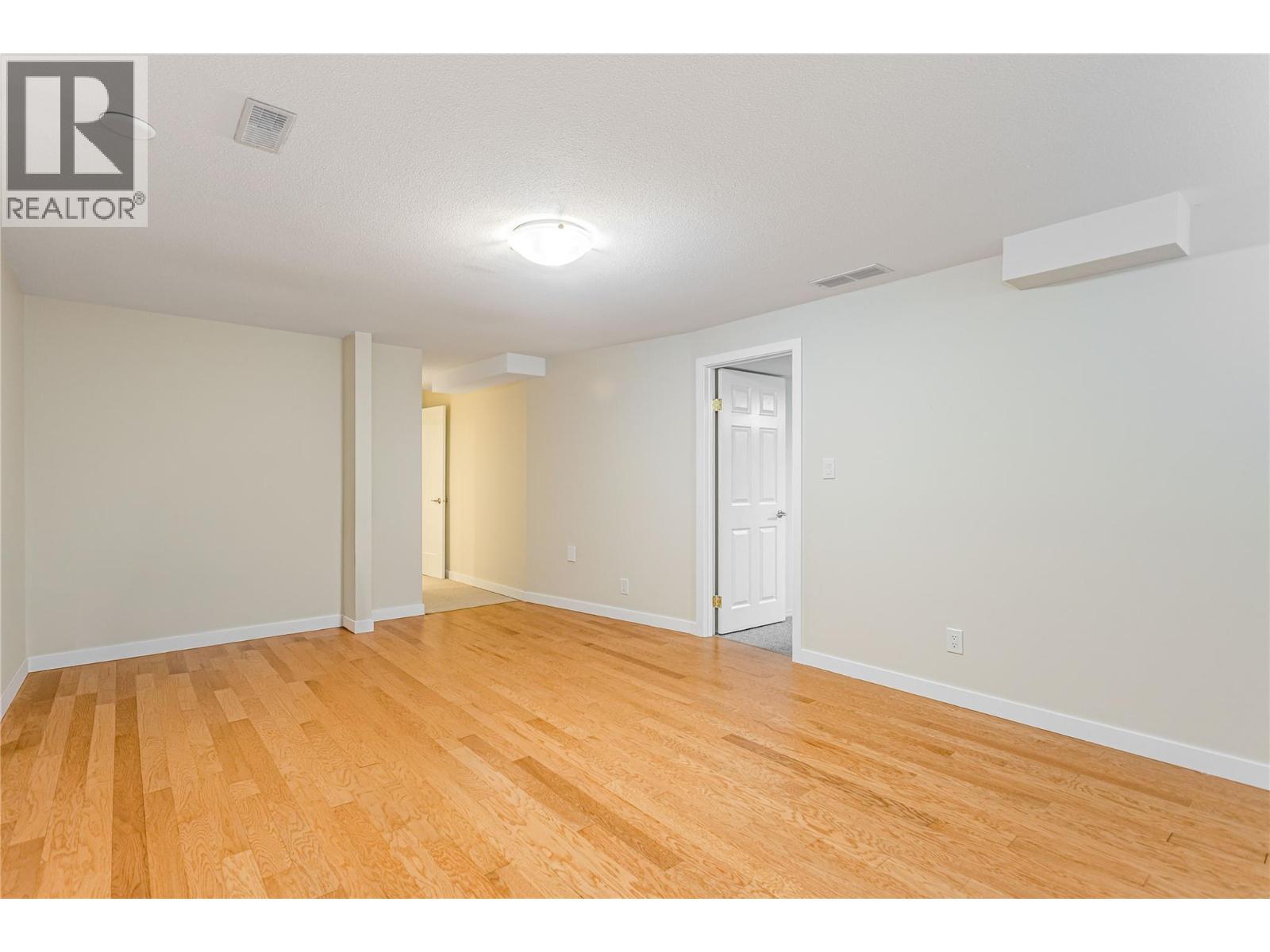 2390 Shannon Ridge Drive, West Kelowna