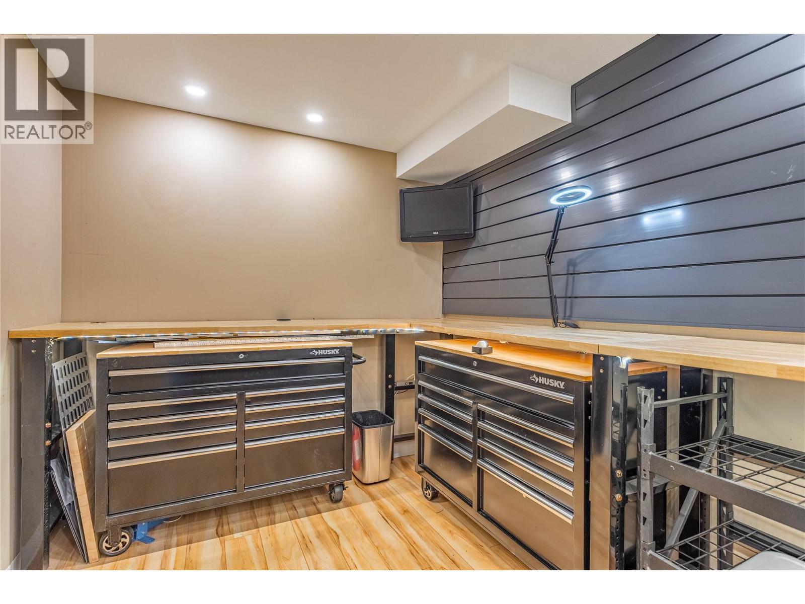 2390 Shannon Ridge Drive, West Kelowna