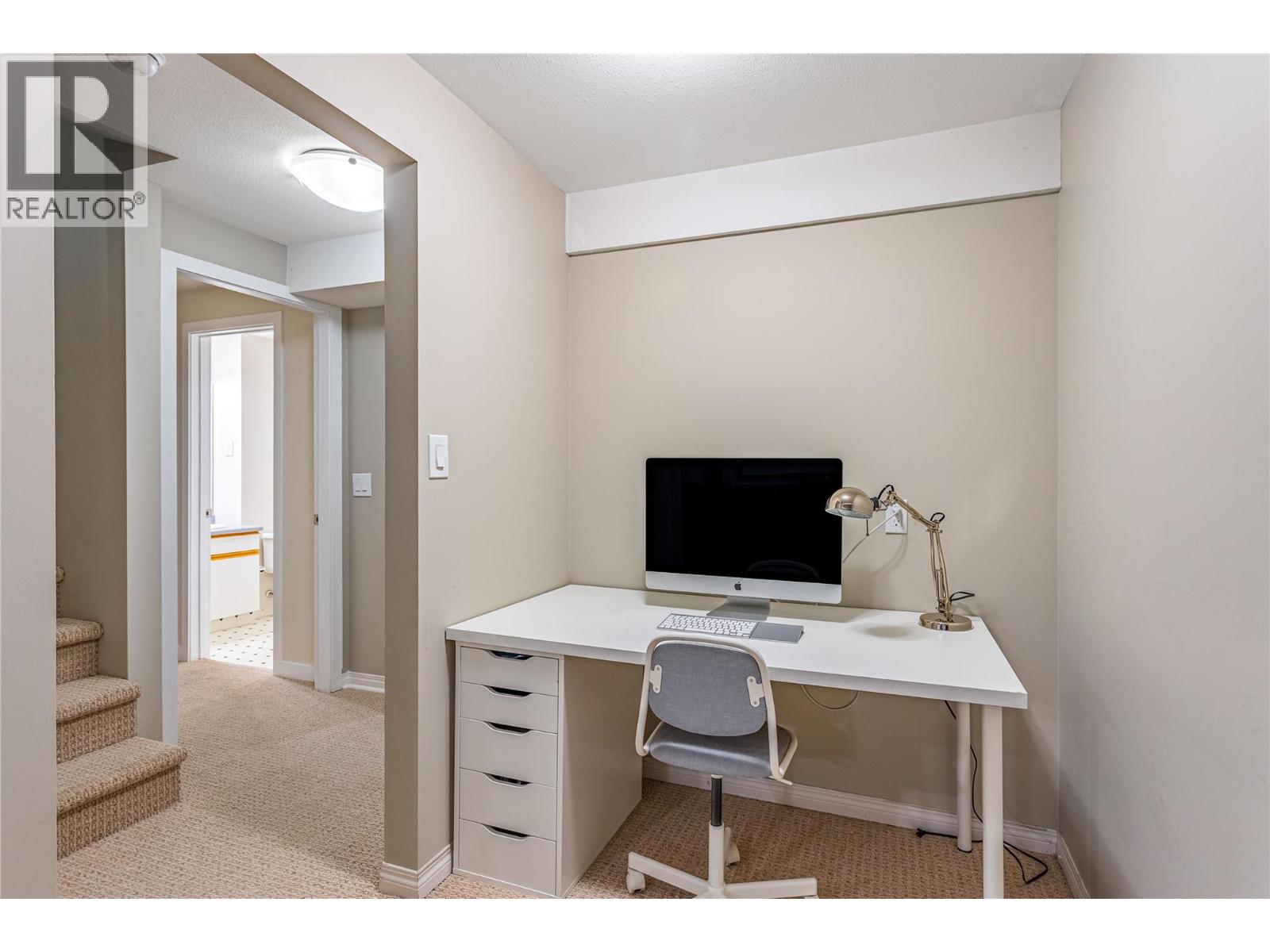 2390 Shannon Ridge Drive, West Kelowna