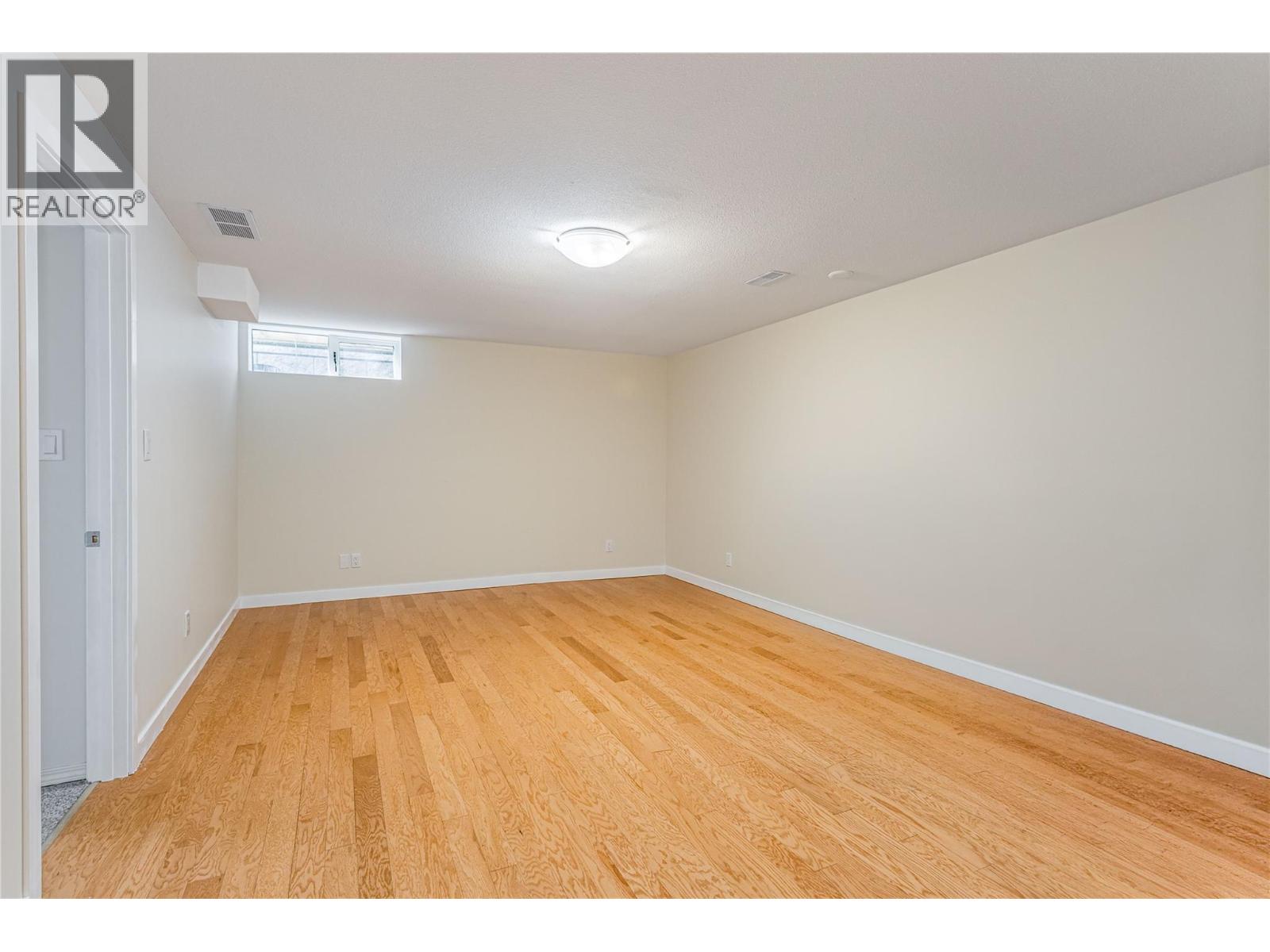 2390 Shannon Ridge Drive, West Kelowna