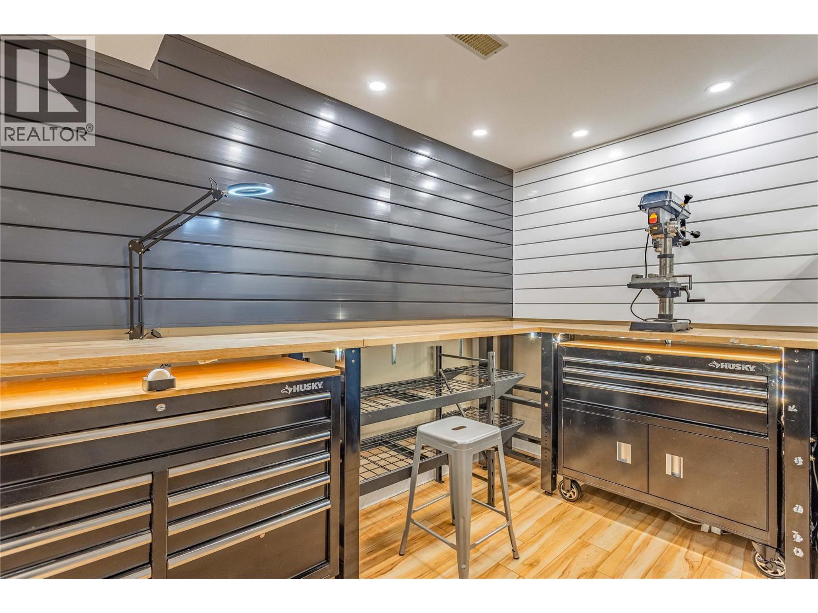 2390 Shannon Ridge Drive, West Kelowna