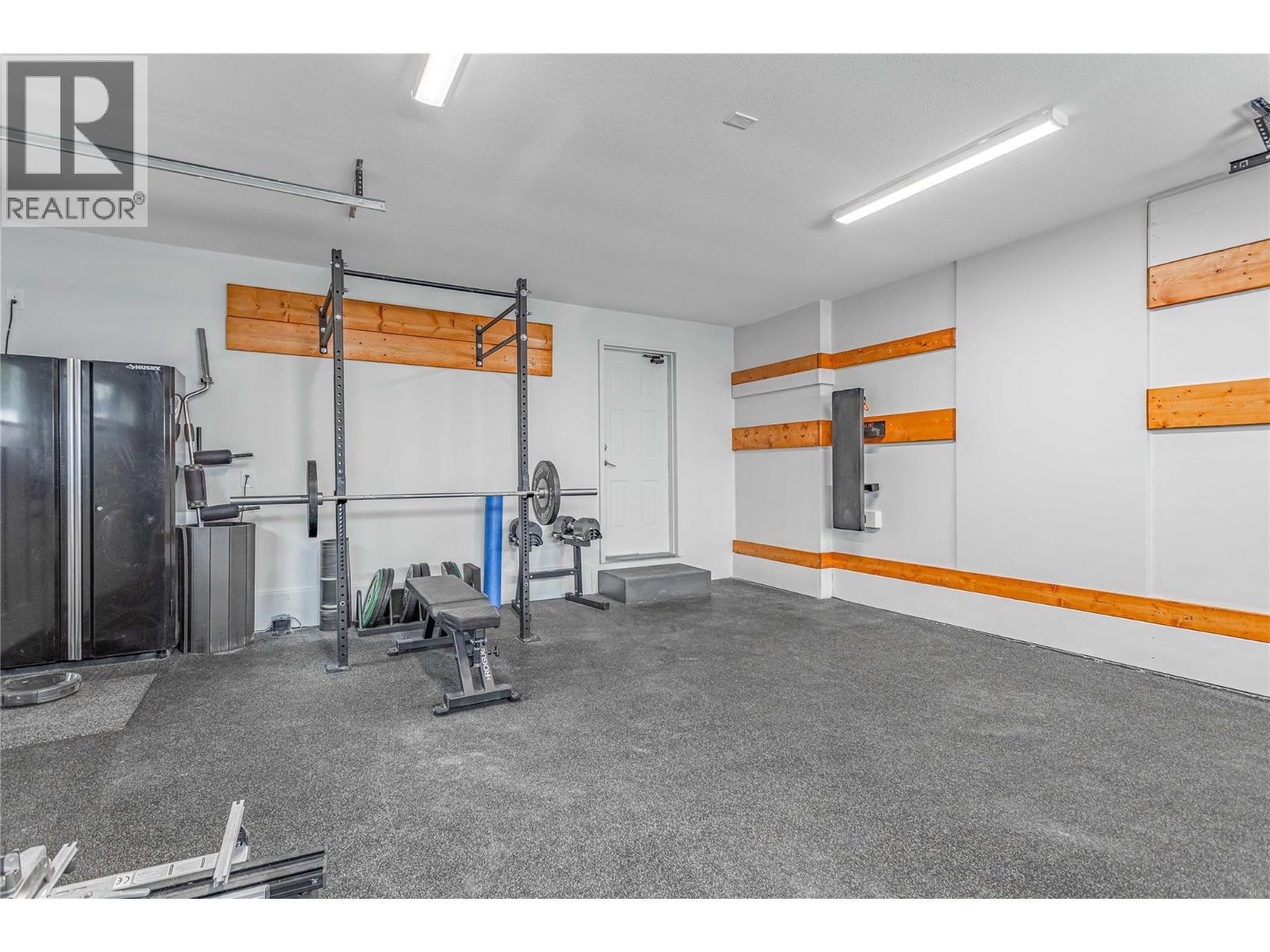 2390 Shannon Ridge Drive, West Kelowna