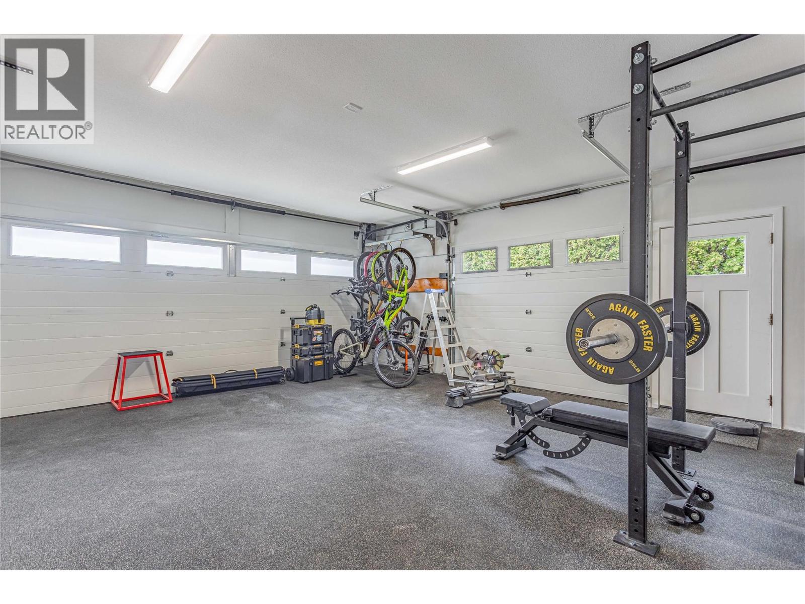 2390 Shannon Ridge Drive, West Kelowna