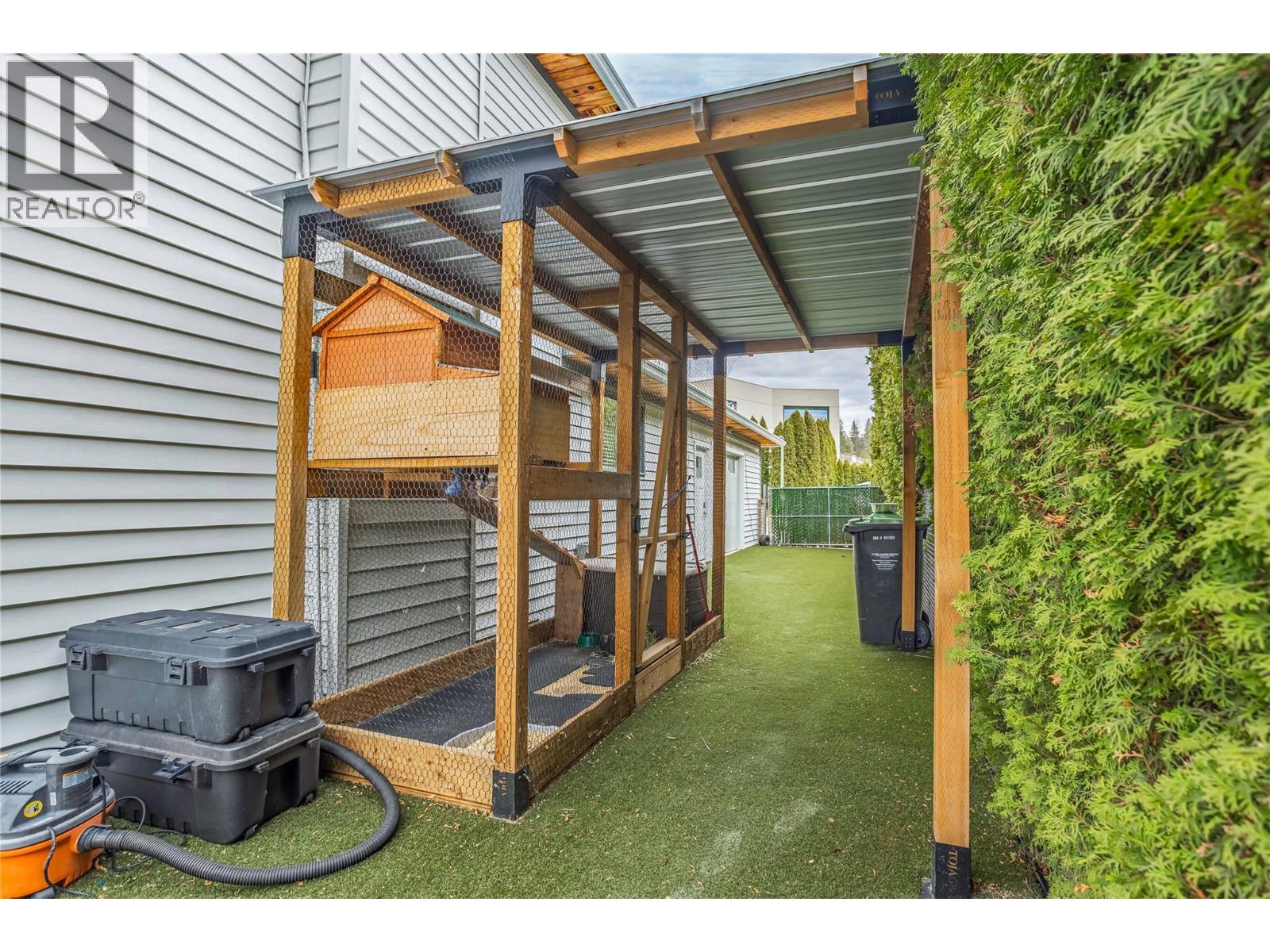 2390 Shannon Ridge Drive, West Kelowna