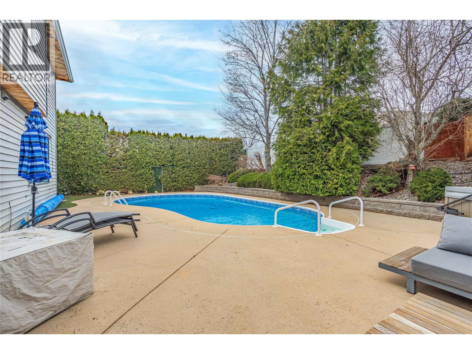 2390 Shannon Ridge Drive, West Kelowna