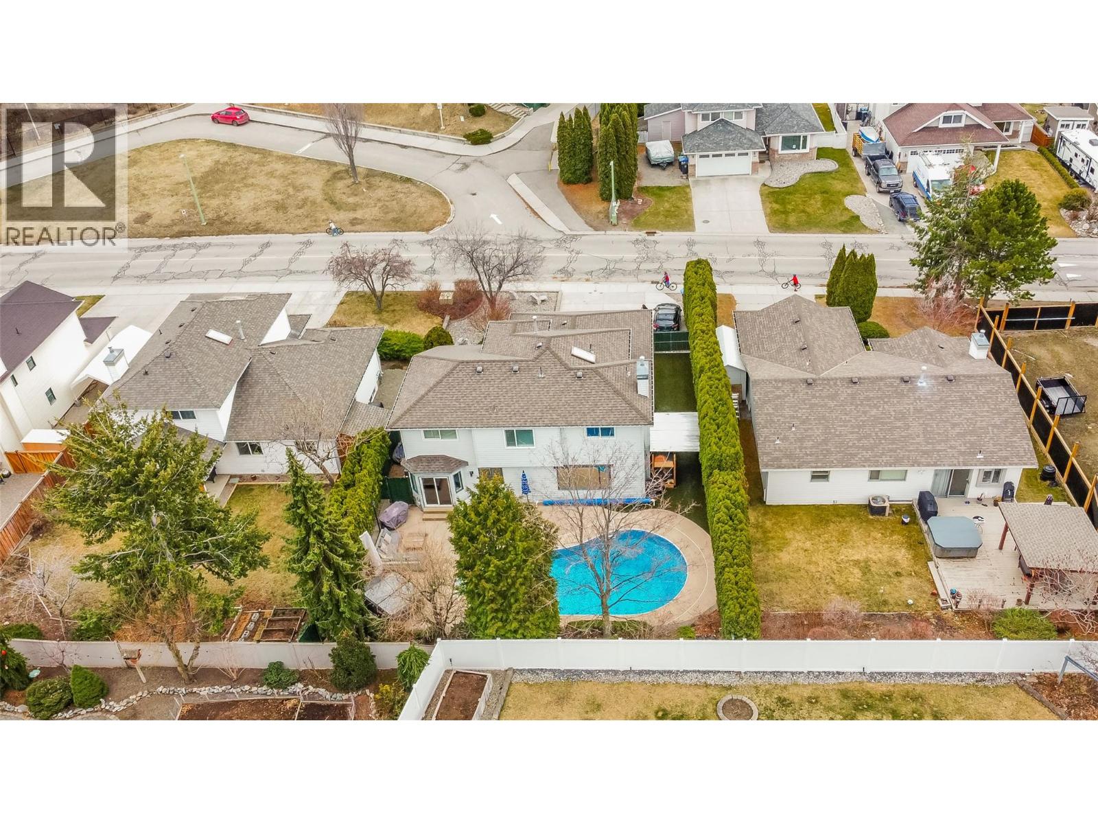 2390 Shannon Ridge Drive, West Kelowna