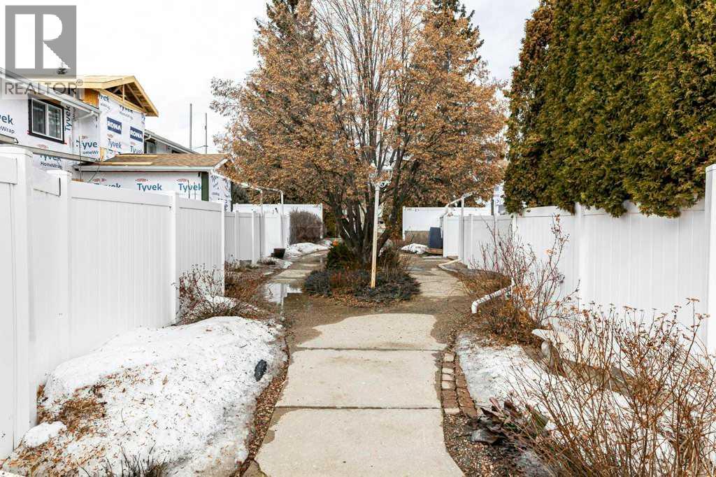 7 Stanton Street, Red Deer