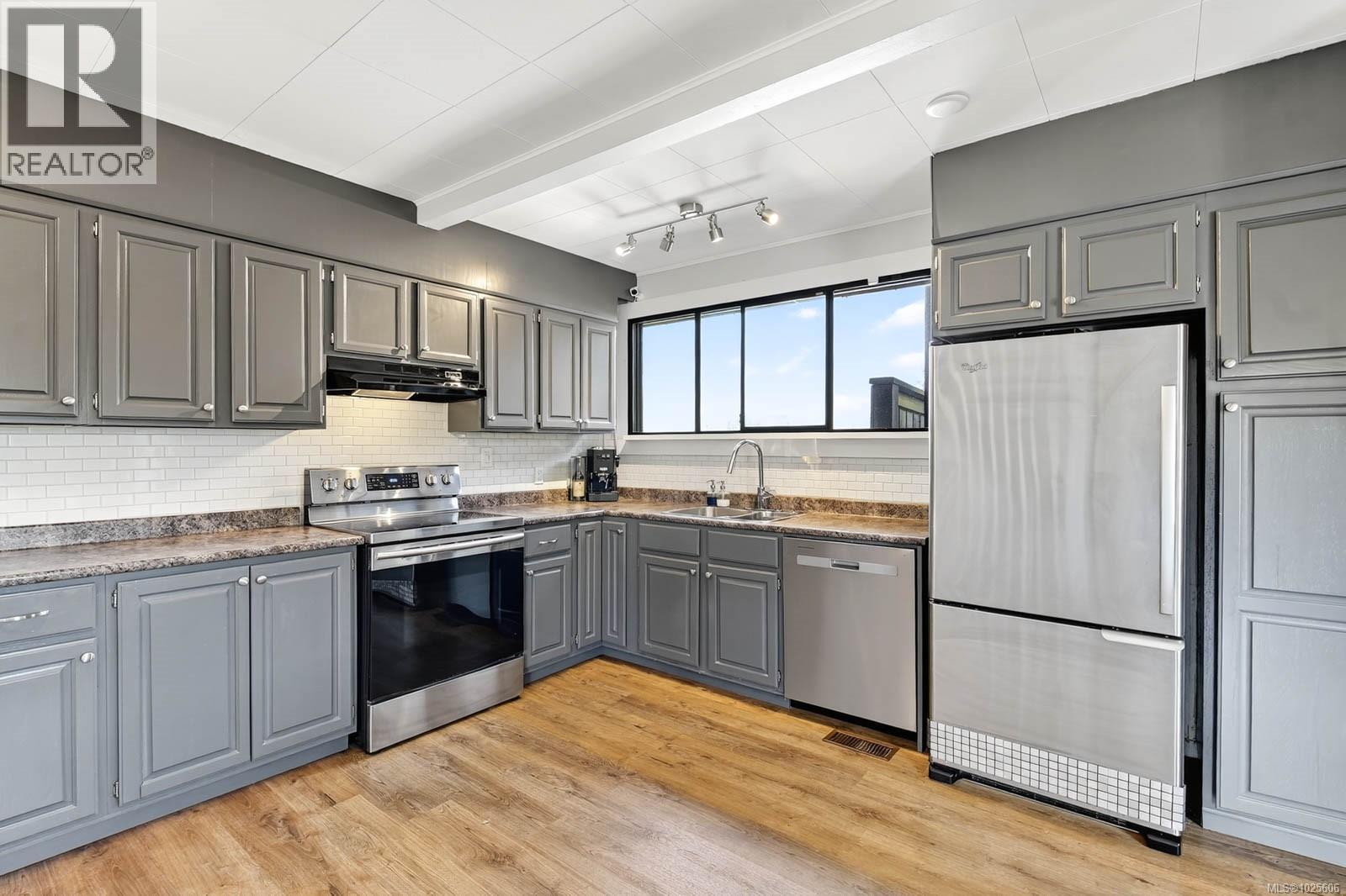 4703 STRATHERN ST - Image 3