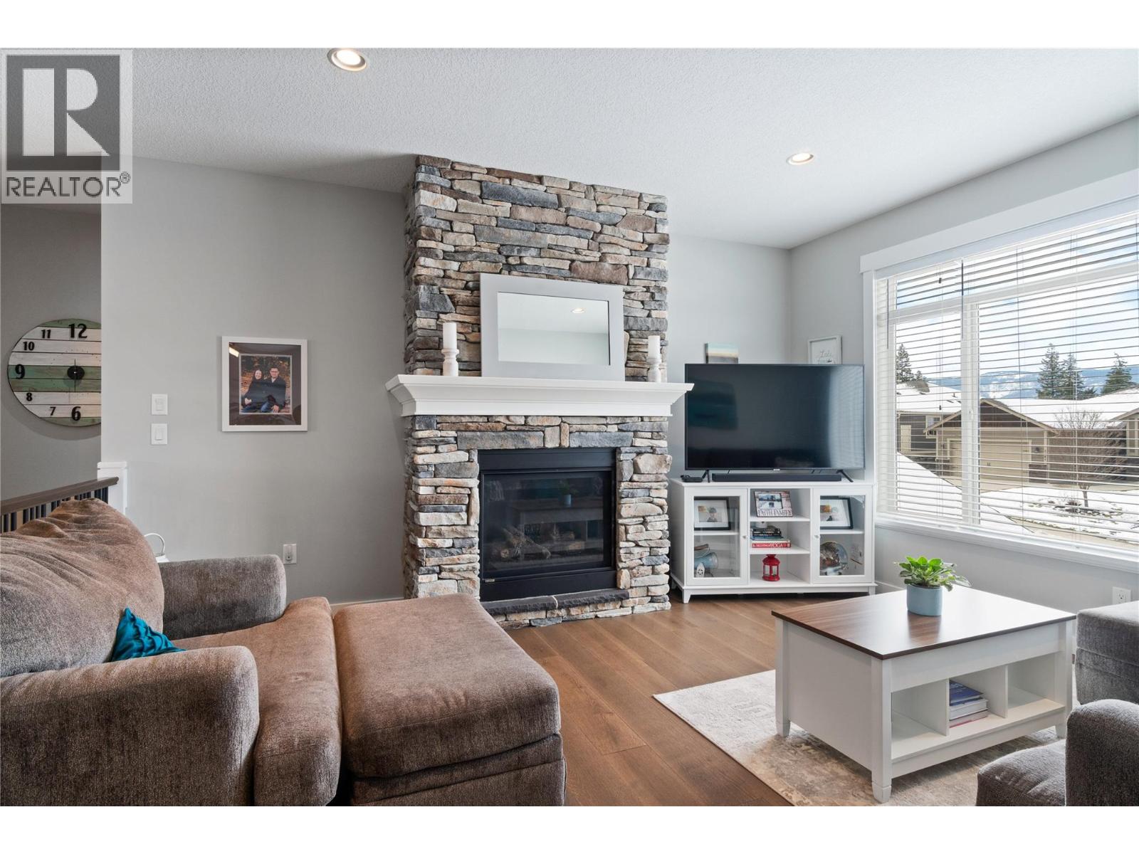  1120 24 Street Southeast, Salmon Arm