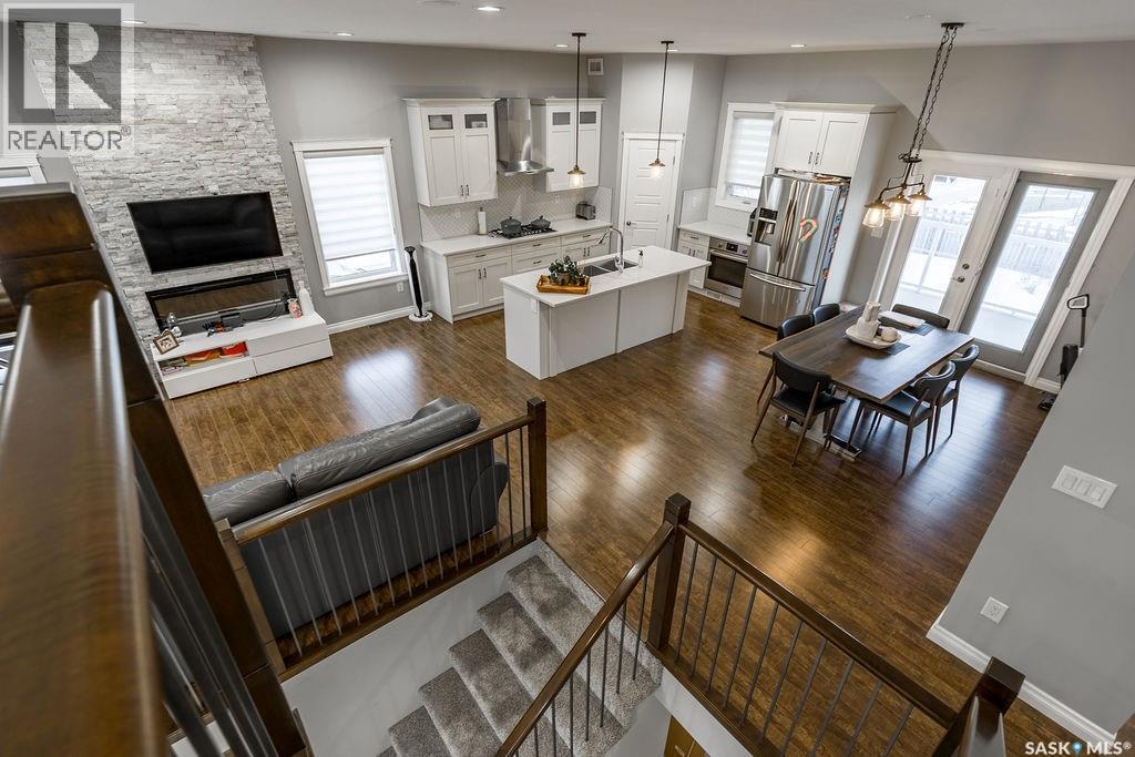 Single Family House Bi-level for Sale in  Kloppenburg TERRACE Saskatoon 