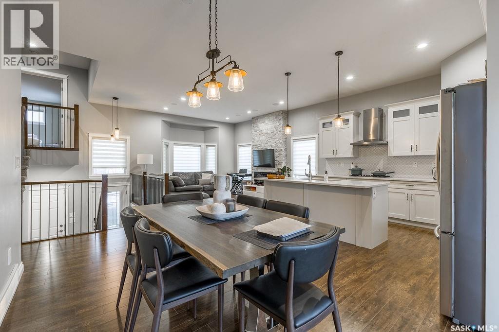 Single Family House Bi-level for Sale in  Kloppenburg TERRACE Saskatoon 