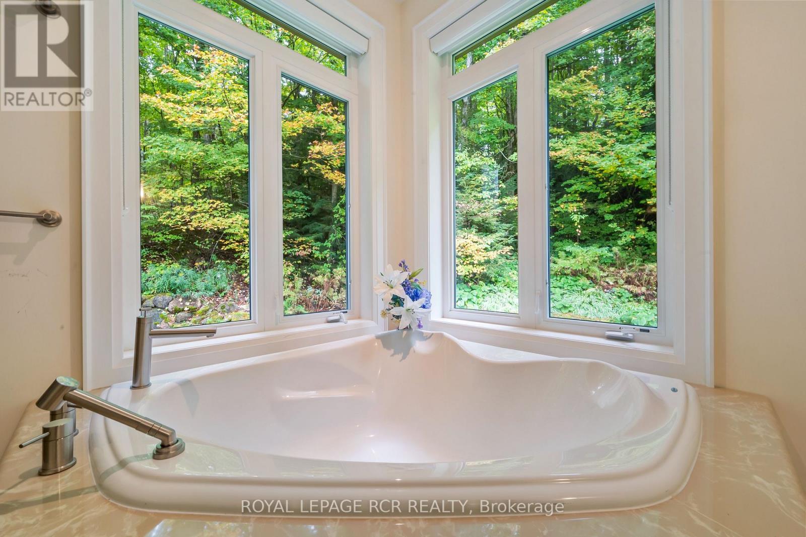 9245 WELLINGTON 124 ROAD - 21