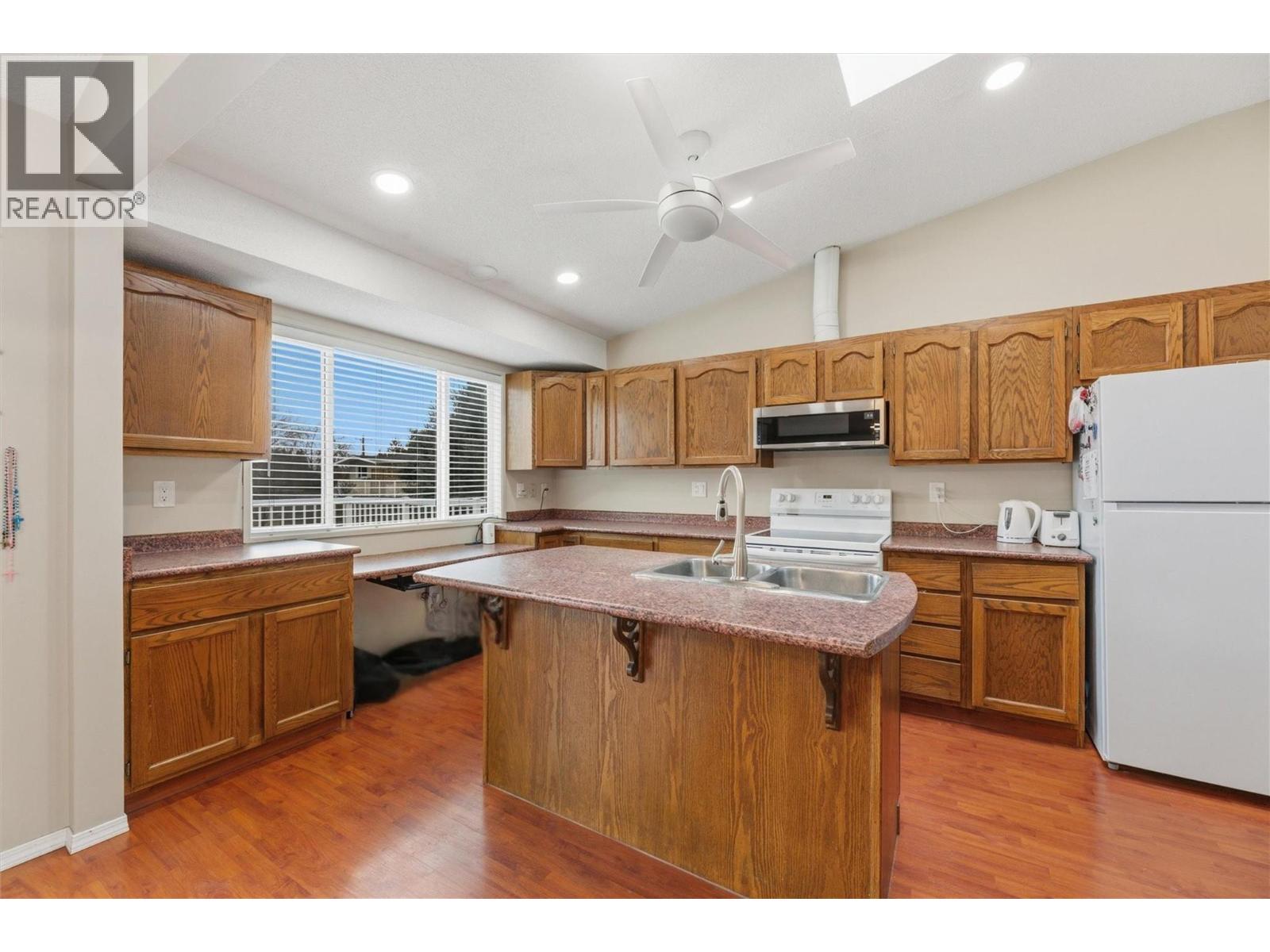 1341 Springfield Road, Kelowna