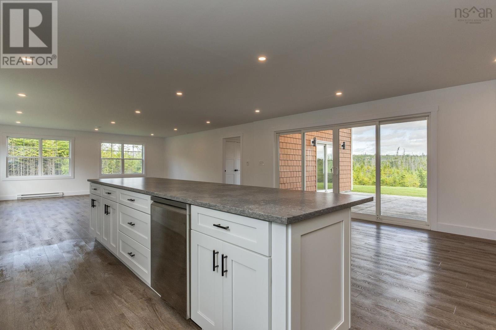 4606 Clam Harbour Road - 11