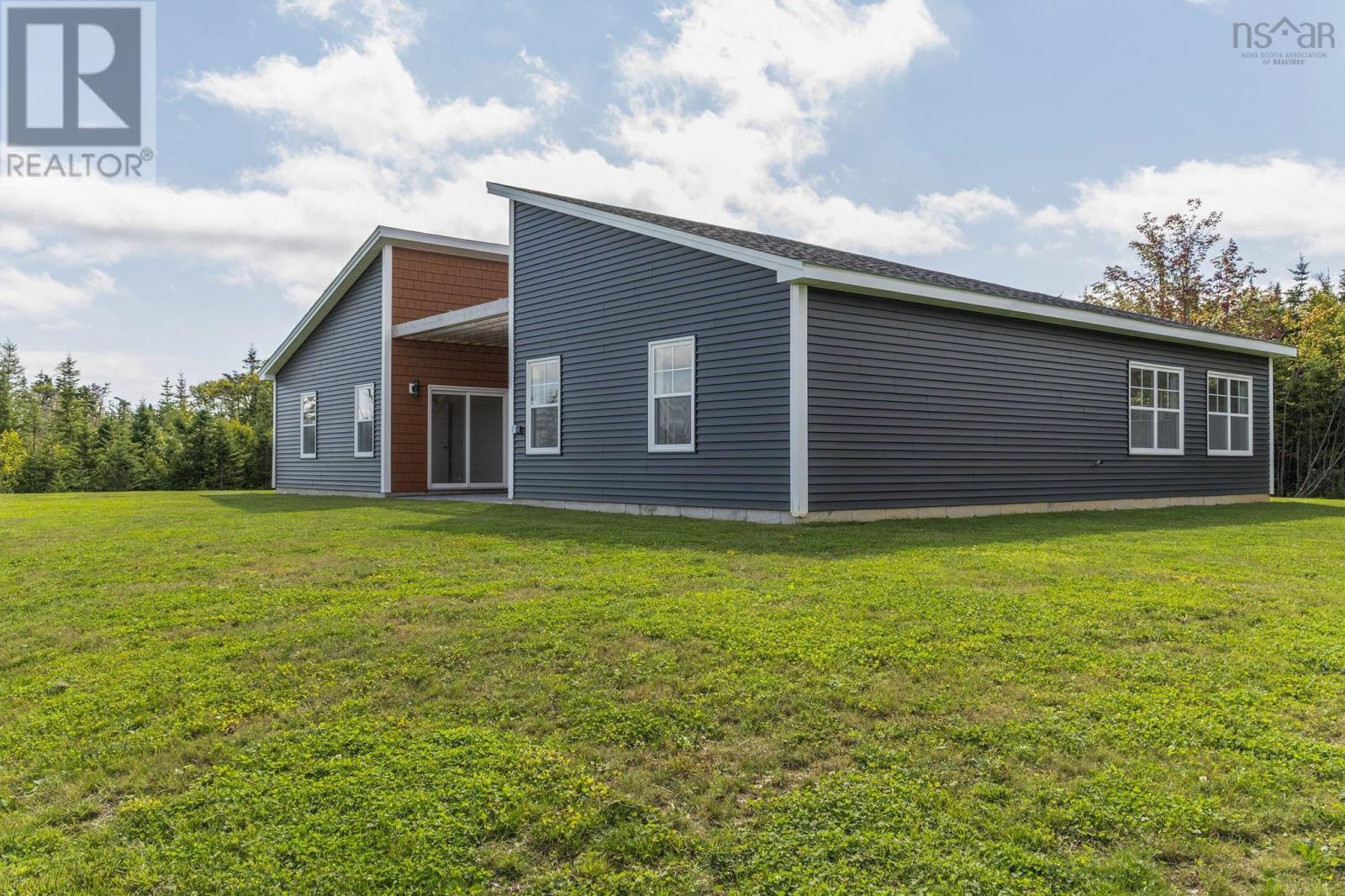4606 Clam Harbour Road - 4