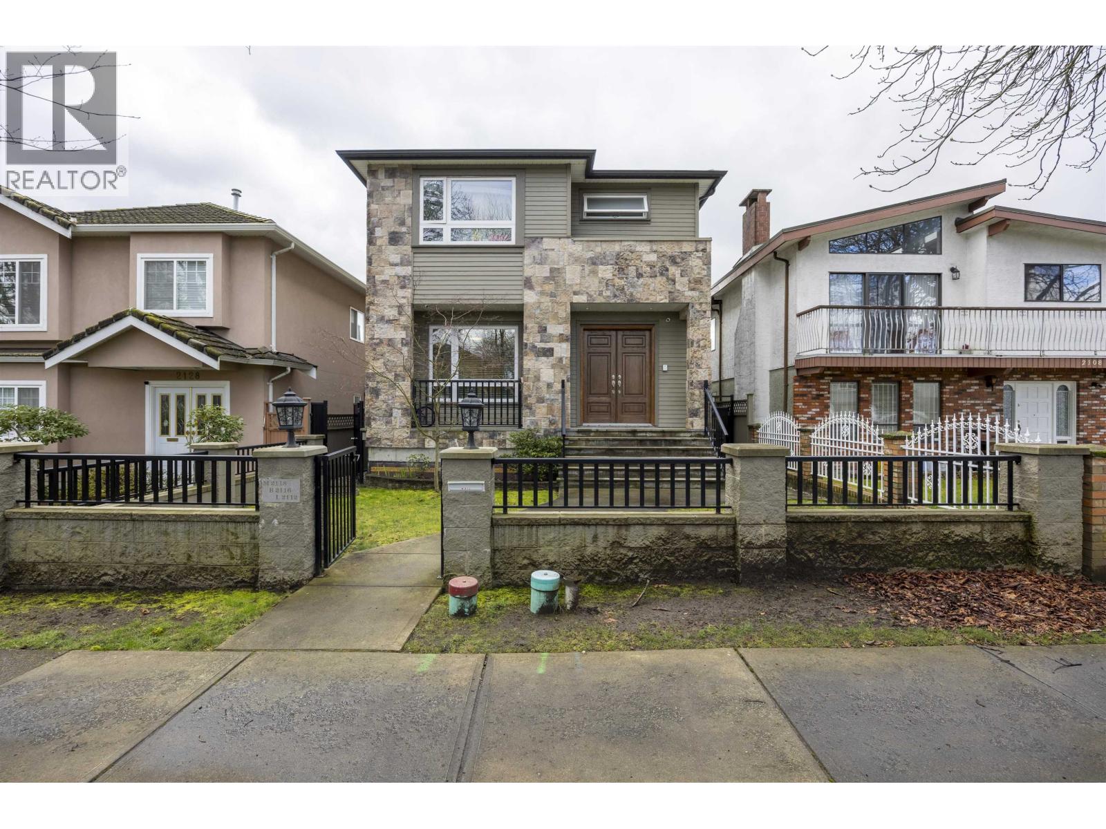 2118 WAVERLEY Avenue - main photo