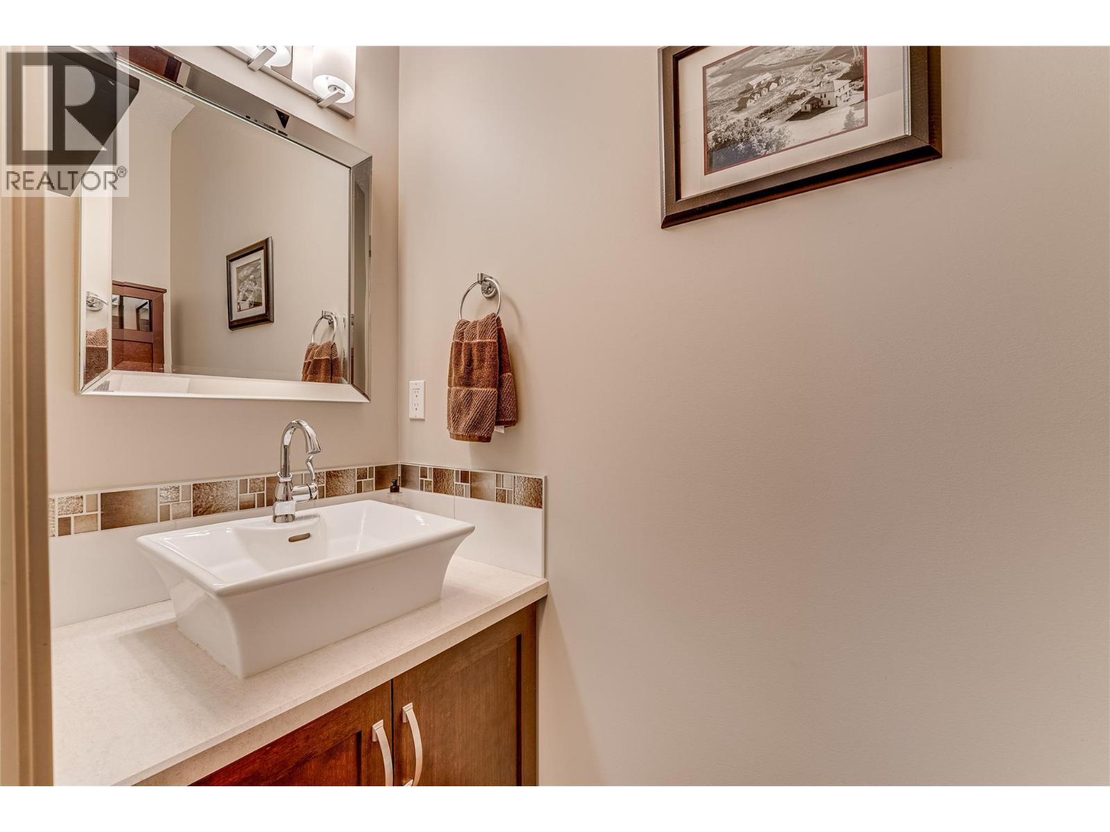 270 Grouse Avenue, Vernon