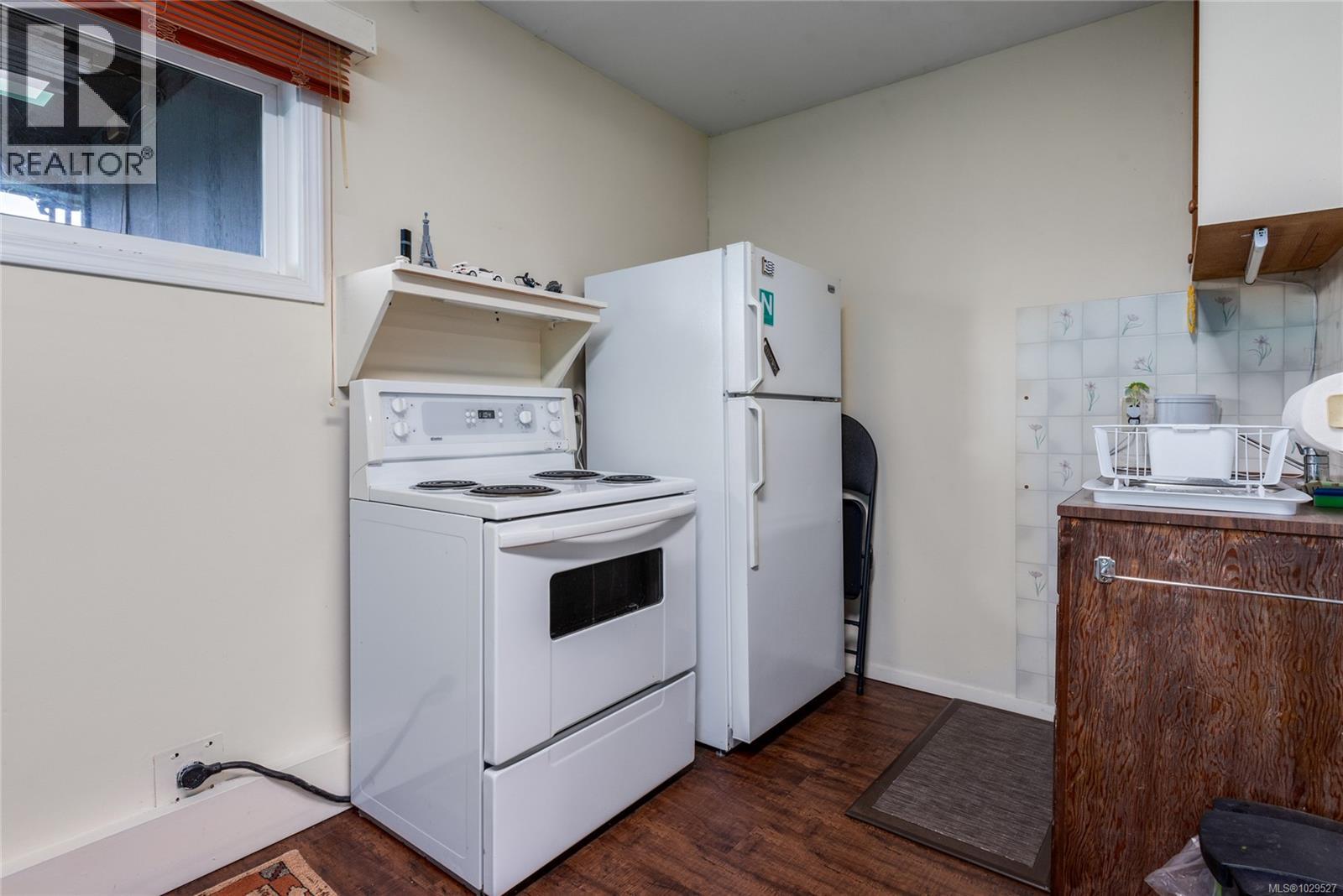 2155 PIERCY AVE - 20