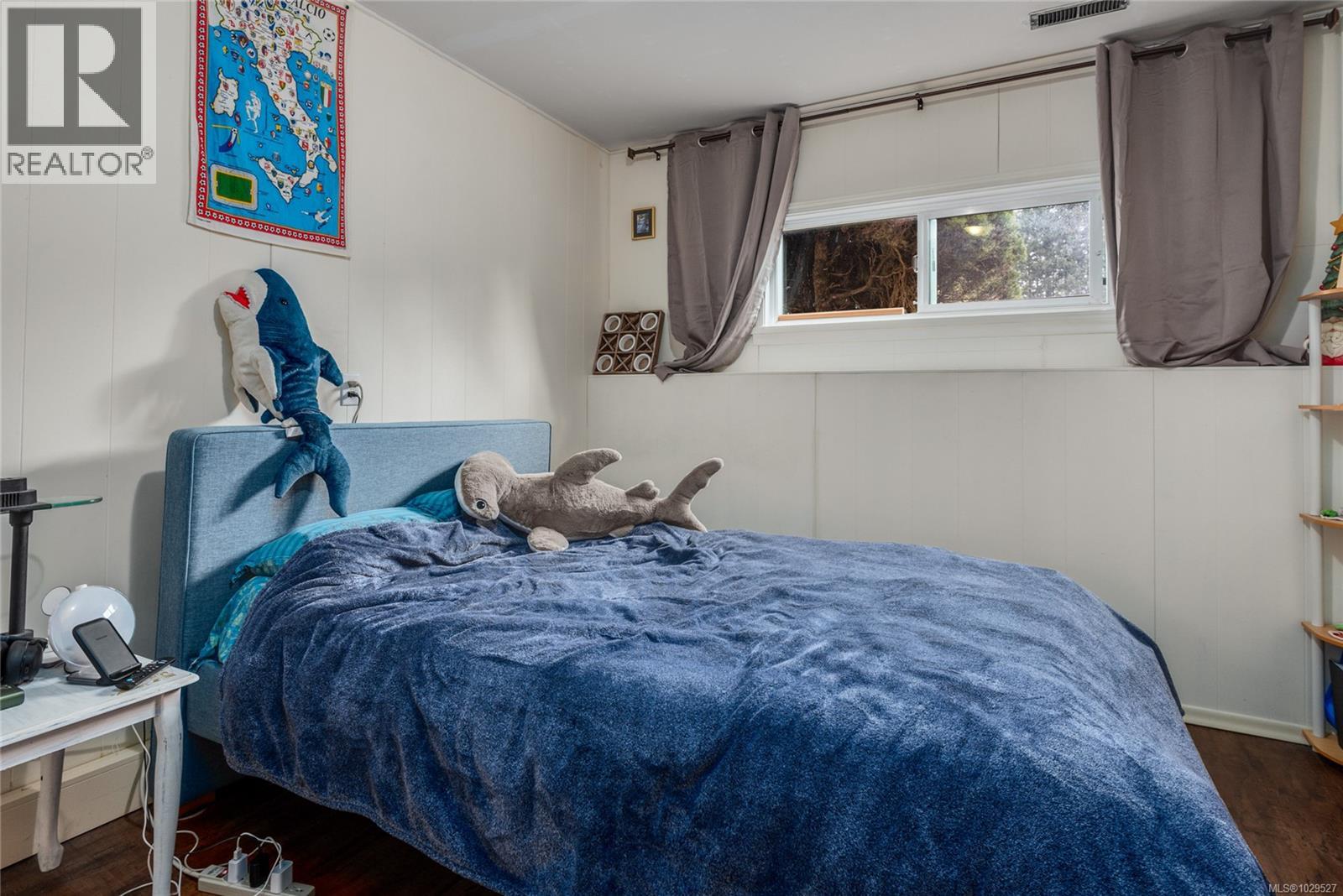 2155 PIERCY AVE - 22