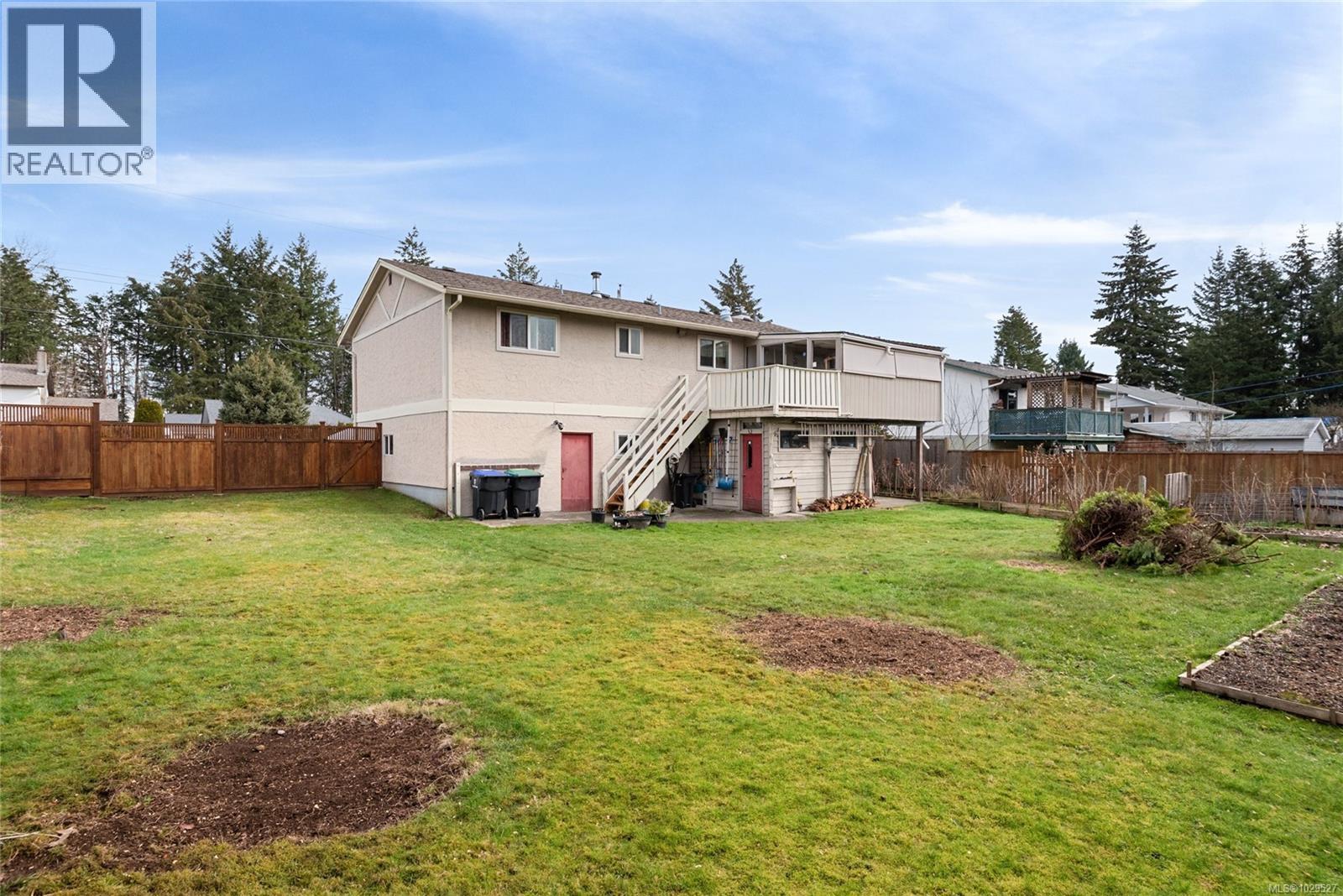 2155 PIERCY AVE - 28