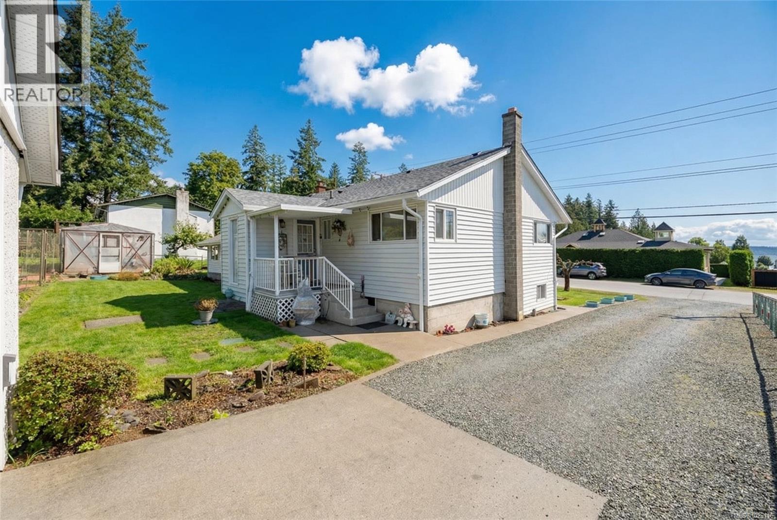 3820 SOUTH OYSTER SCHOOL RD - 32