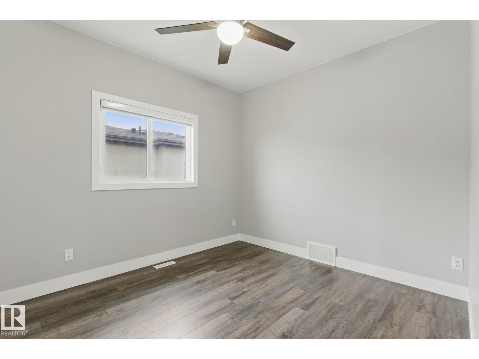 1412 25 ST NW - 25