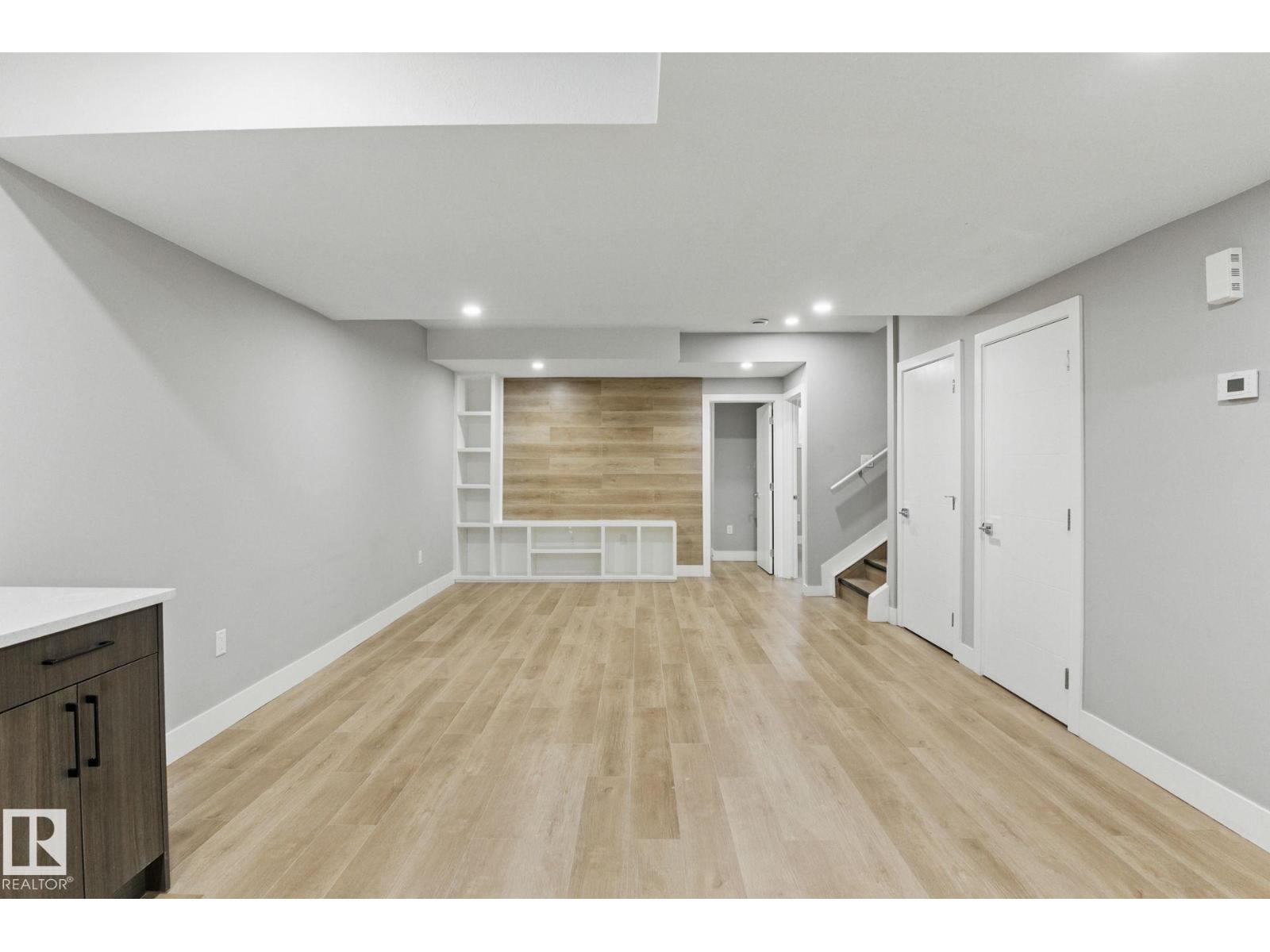 1412 25 ST NW - 28