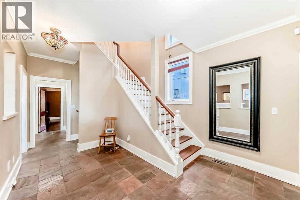 Single Family House for Sale in   Street NW Hillhurst Calgary 