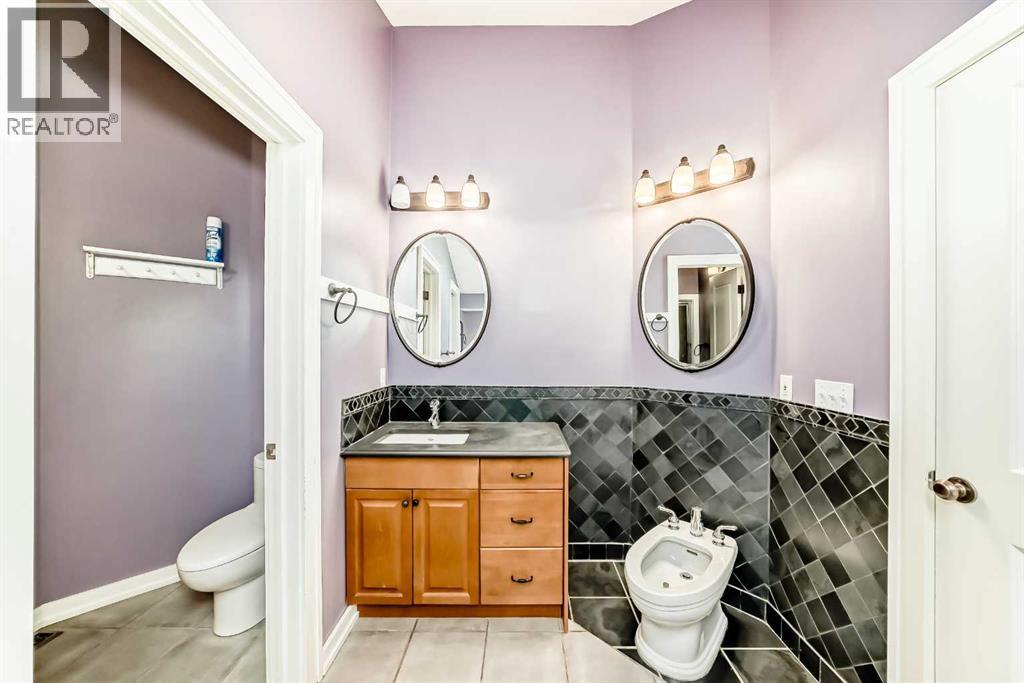 Single Family House for Sale in   Street NW Hillhurst Calgary 