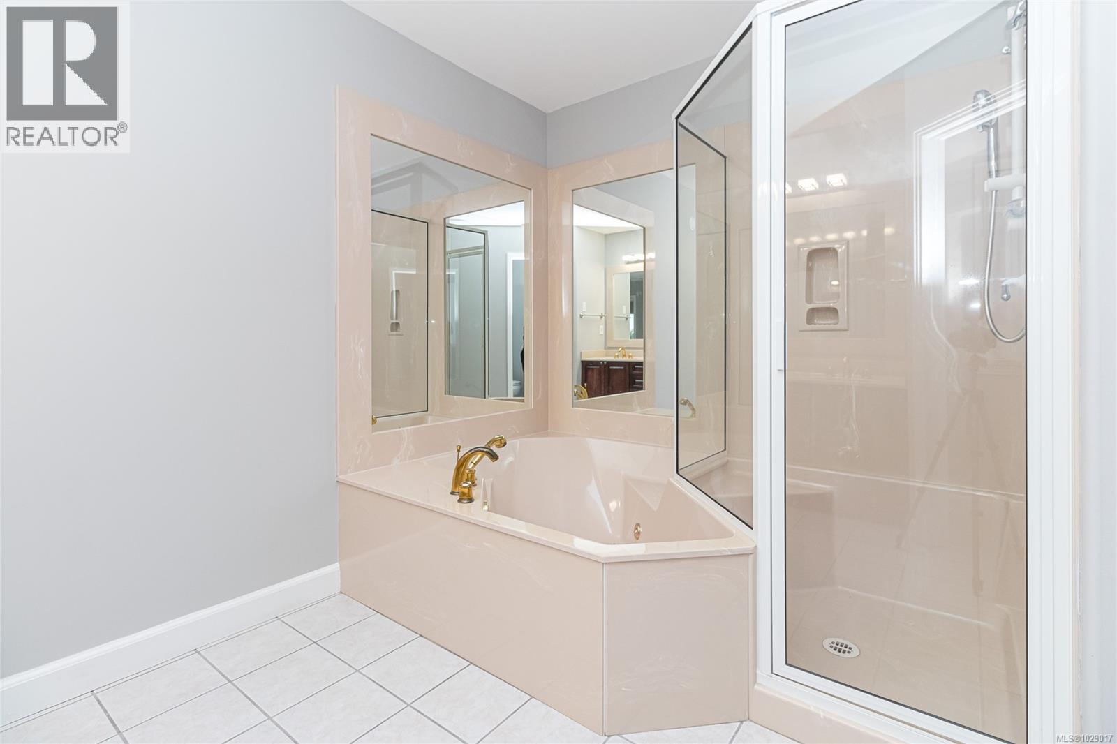  4268 Westervelt Place, Saanich