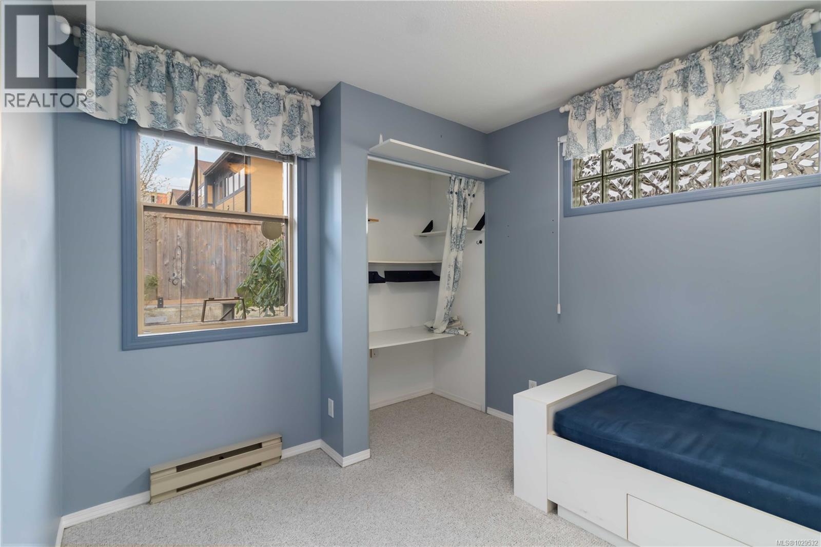 #7 1060 Sutlej St - 26