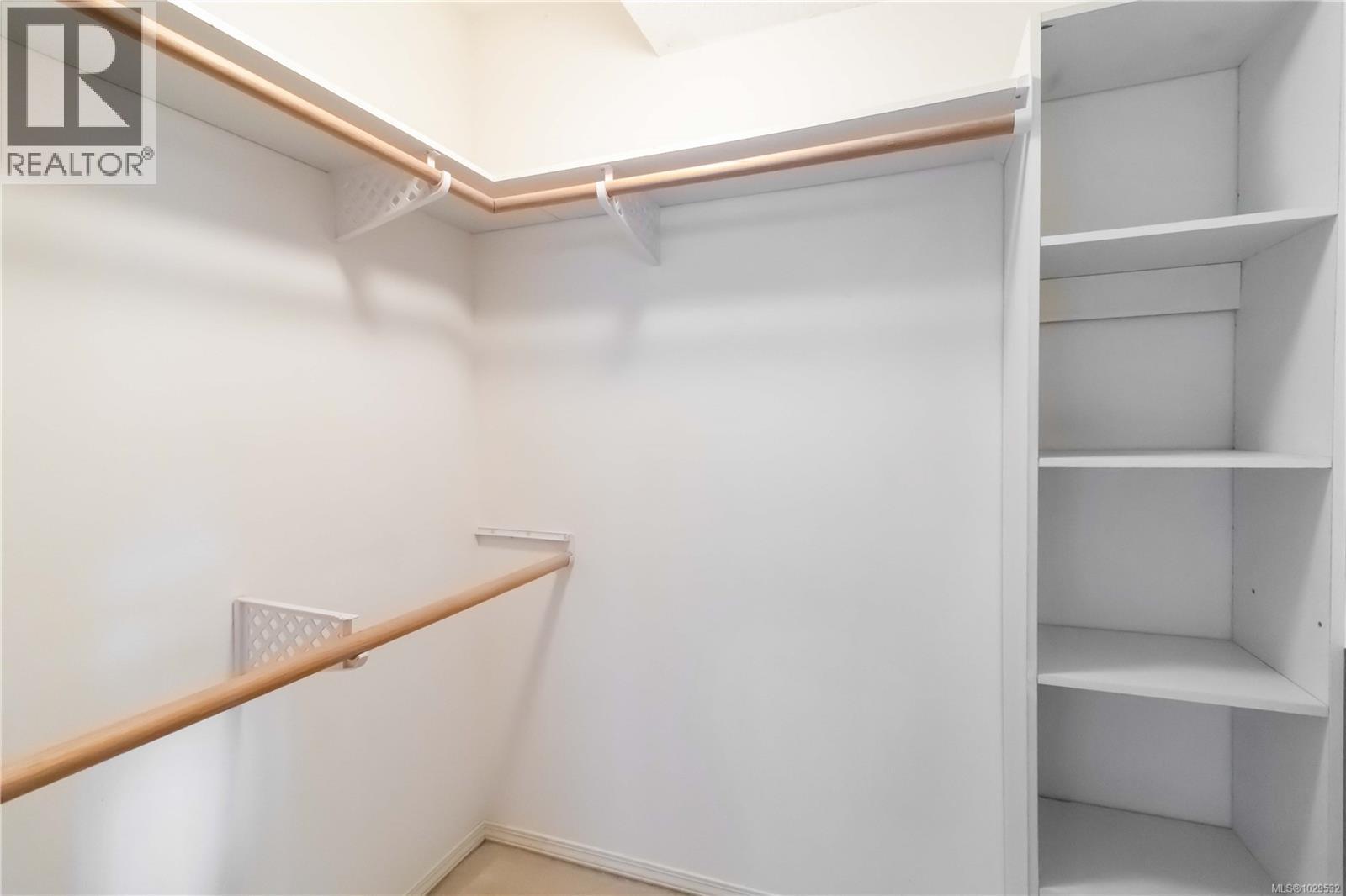 #7 1060 SUTLEJ ST - 27