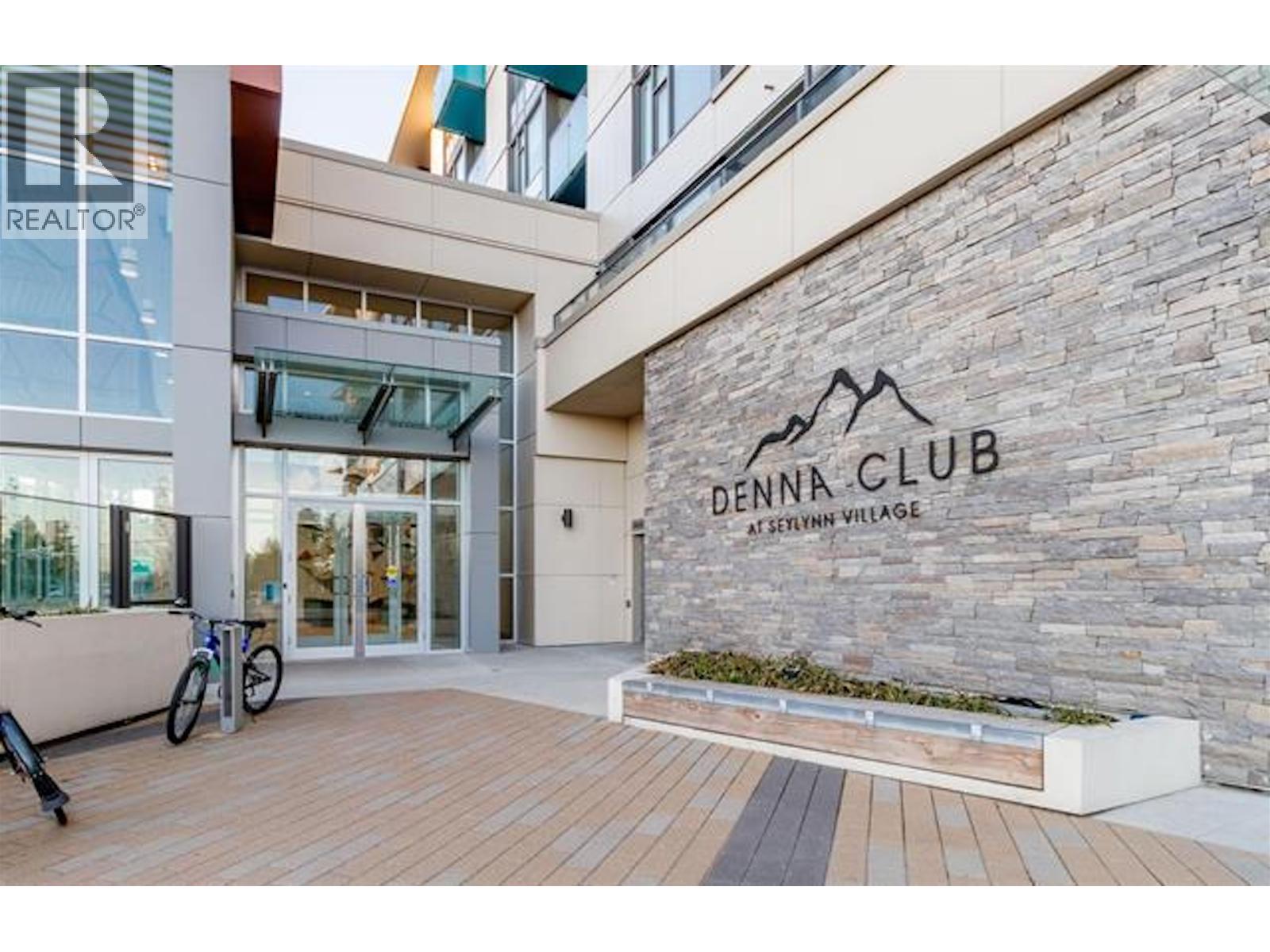 302 1550 FERN STREET