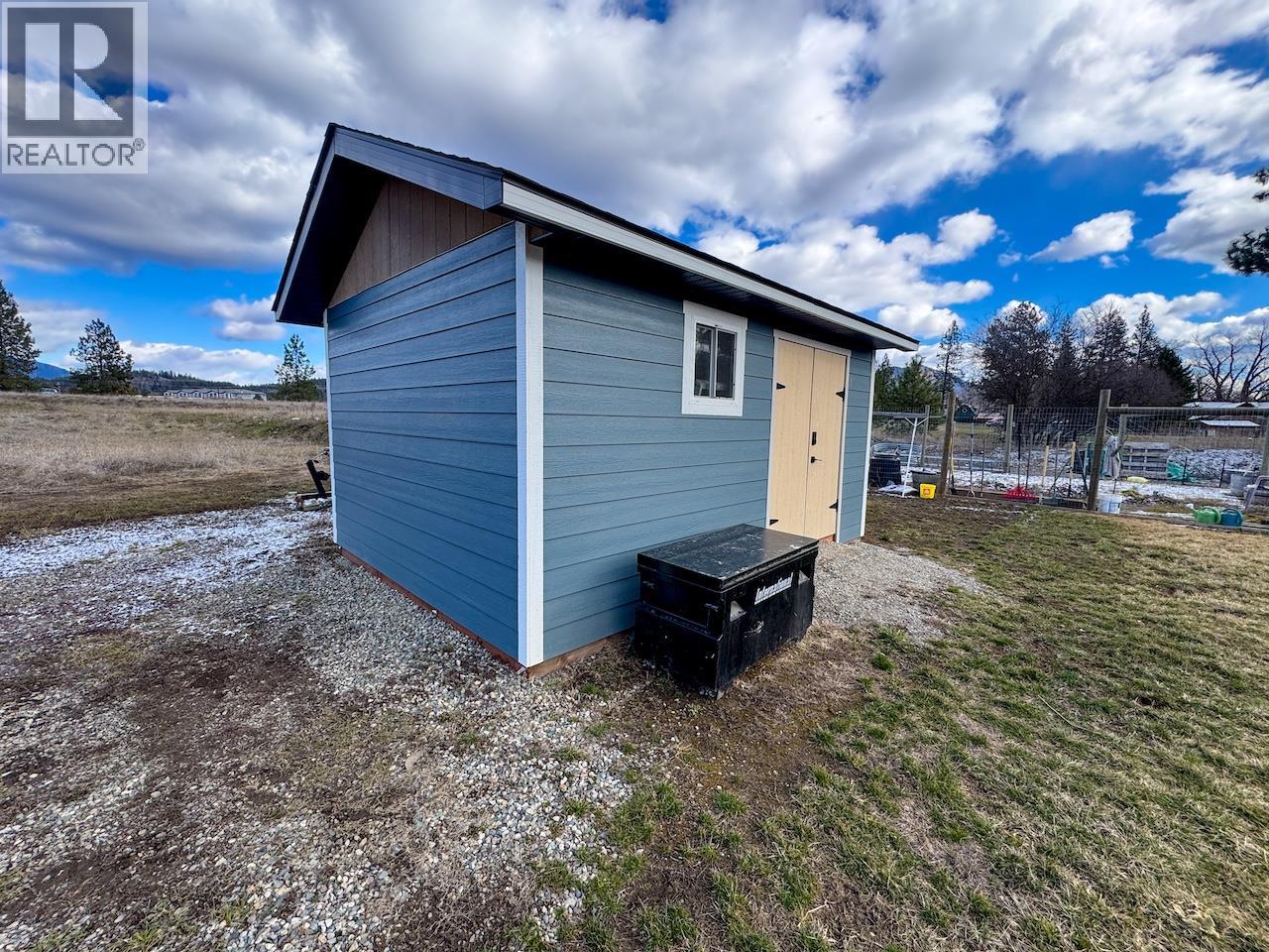 6560 25th Street, Grand Forks