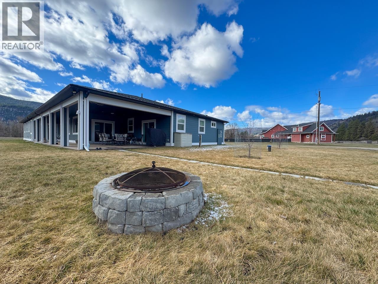 6560 25th Street, Grand Forks